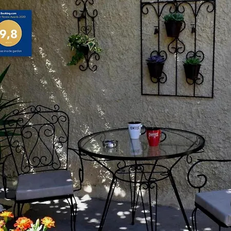 Apartment House Inside Garden Volos