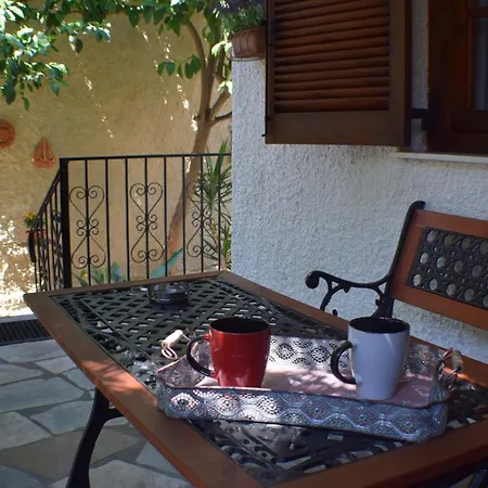 House Inside Garden Apartment
