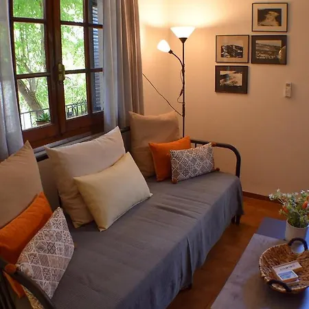 House Inside Garden Apartament Volos
